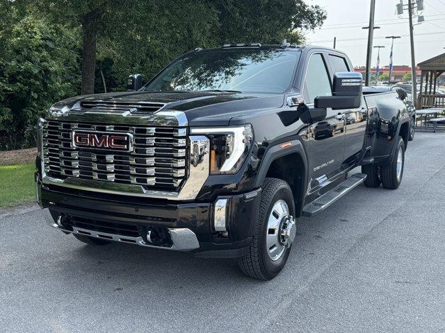 new 2025 GMC Sierra 3500 car, priced at $93,060