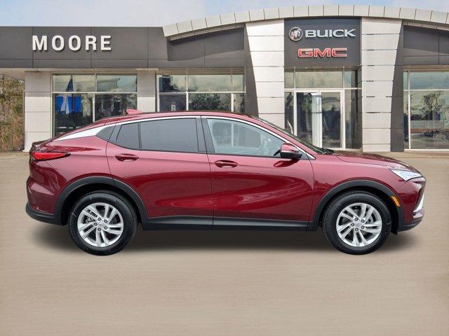 new 2025 Buick Envista car, priced at $27,220