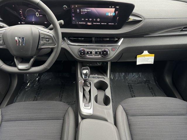 new 2025 Buick Envista car, priced at $27,220