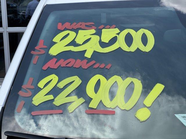 used 2022 Chevrolet Equinox car, priced at $22,900