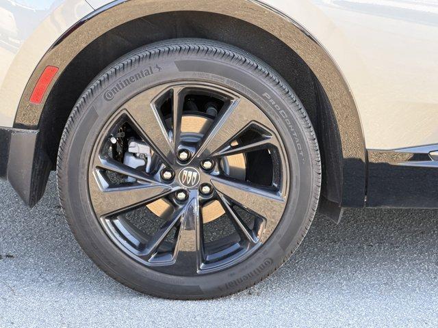 used 2025 Buick Envision car, priced at $33,800