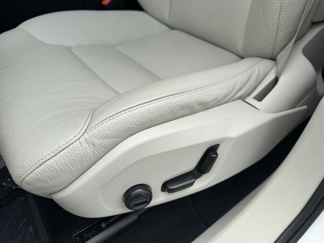 used 2023 Volvo XC60 car, priced at $31,700