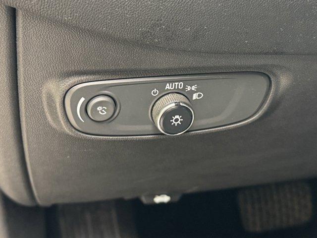 used 2022 Chevrolet Equinox car, priced at $23,800