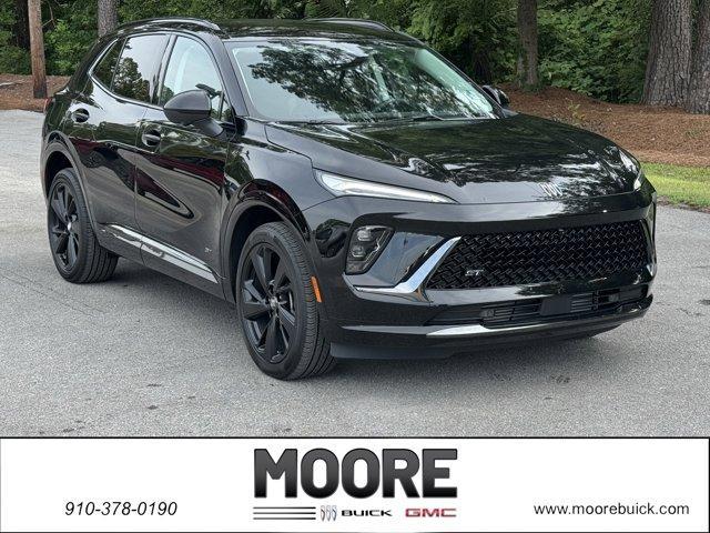 used 2025 Buick Envision car, priced at $37,900