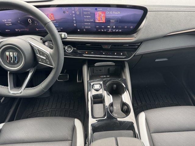 used 2025 Buick Envision car, priced at $37,900