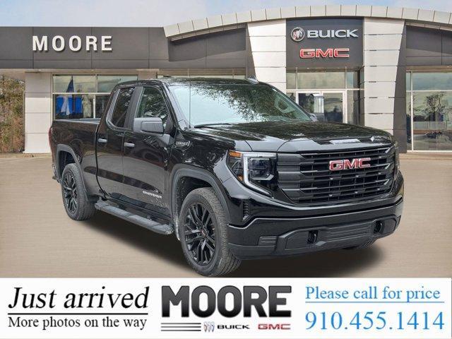 used 2023 GMC Sierra 1500 car, priced at $30,900