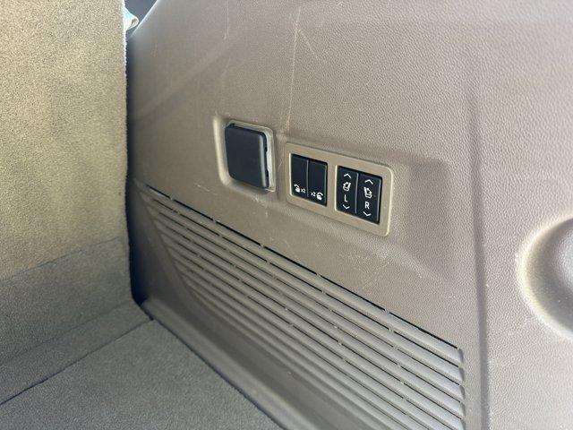 used 2021 GMC Yukon car, priced at $49,400