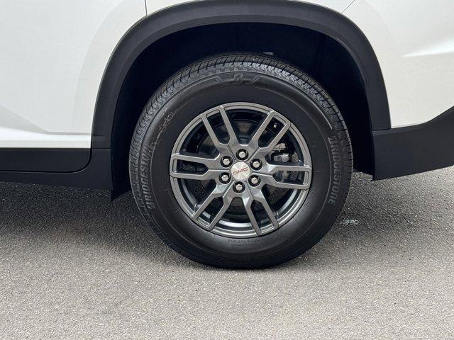 new 2025 GMC Acadia car, priced at $44,335