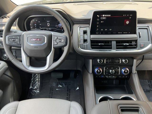 new 2024 GMC Yukon XL car, priced at $73,640