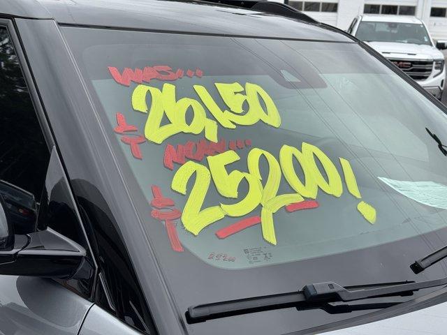 used 2023 Chevrolet TrailBlazer car, priced at $25,200