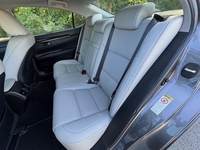 used 2017 Lexus ES 350 car, priced at $22,500