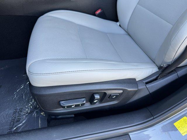 used 2017 Lexus ES 350 car, priced at $22,500