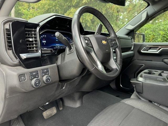 used 2022 Chevrolet Silverado 1500 car, priced at $37,600