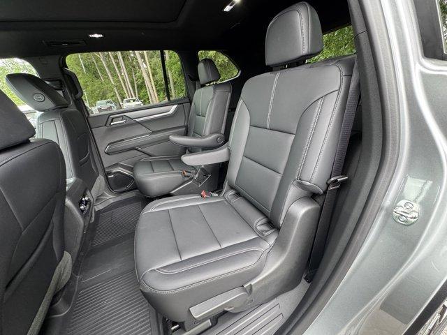 new 2025 GMC Acadia car, priced at $54,365