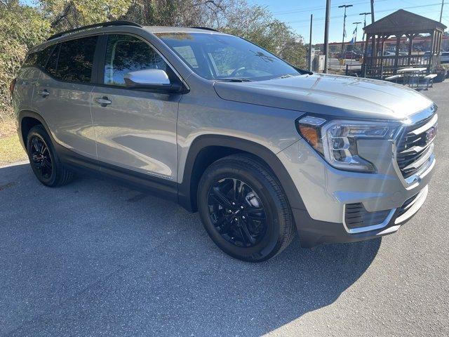 new 2024 GMC Terrain car, priced at $32,405