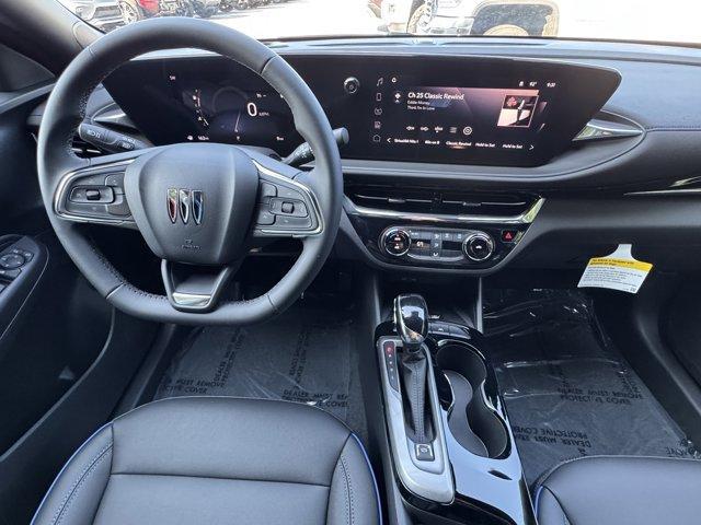 new 2025 Buick Envista car, priced at $28,125