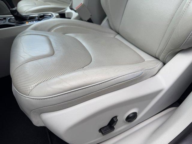 used 2019 Jeep Cherokee car, priced at $20,900