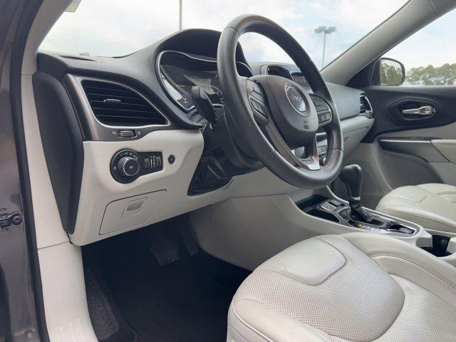 used 2019 Jeep Cherokee car, priced at $20,900