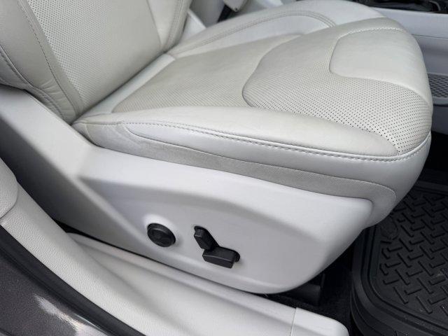 used 2019 Jeep Cherokee car, priced at $20,900