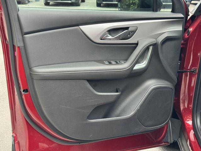 used 2025 Chevrolet Blazer car, priced at $32,900