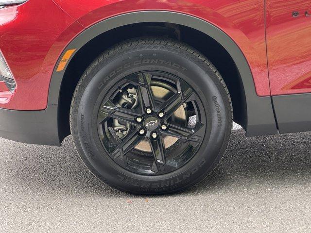 used 2025 Chevrolet Blazer car, priced at $32,900