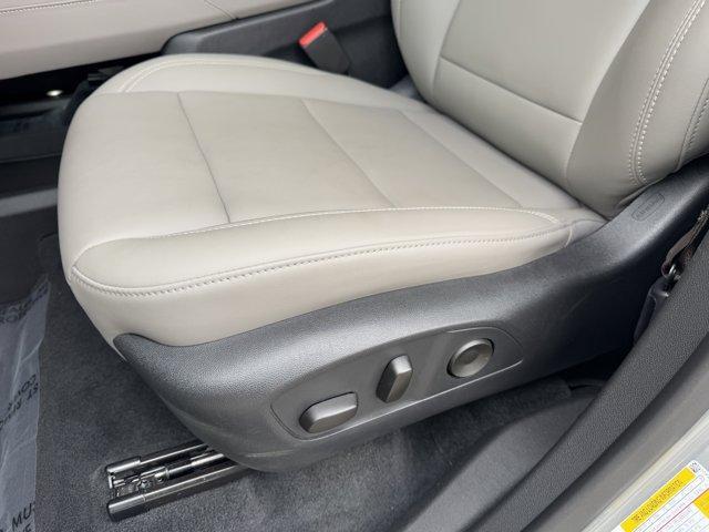 new 2025 GMC Acadia car, priced at $50,164