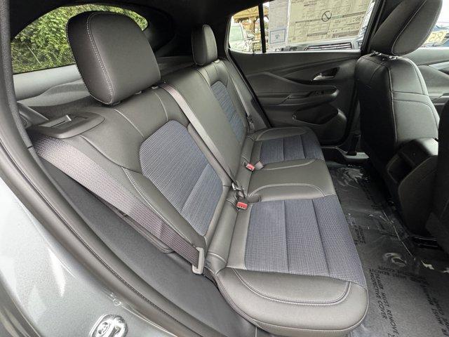 new 2025 Buick Envista car, priced at $26,325