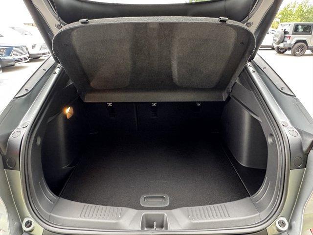 new 2025 Buick Envista car, priced at $26,325