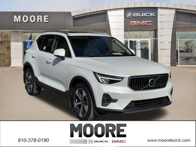 used 2023 Volvo XC40 car, priced at $34,600