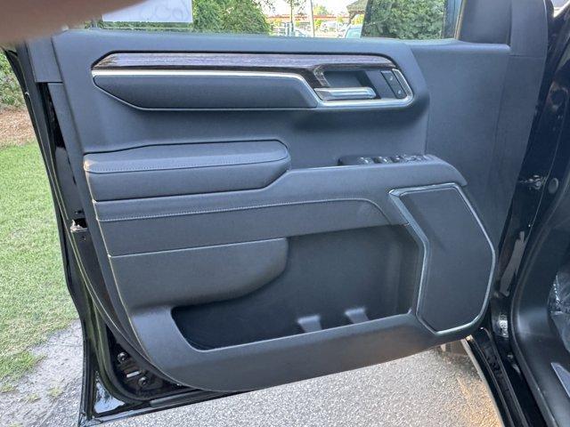 new 2025 GMC Sierra 1500 car, priced at $57,940