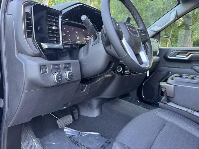 new 2025 GMC Sierra 1500 car, priced at $57,940