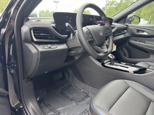 new 2025 Buick Envista car, priced at $28,620