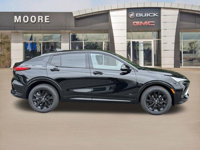 new 2025 Buick Envista car, priced at $28,620
