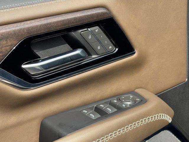 used 2025 GMC Yukon car, priced at $99,900