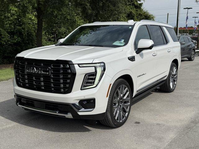 used 2025 GMC Yukon car, priced at $99,900