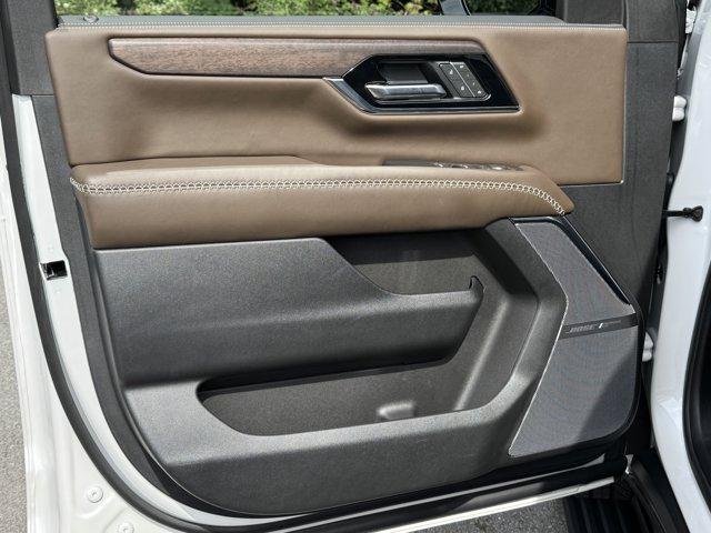 used 2025 GMC Yukon car, priced at $99,900