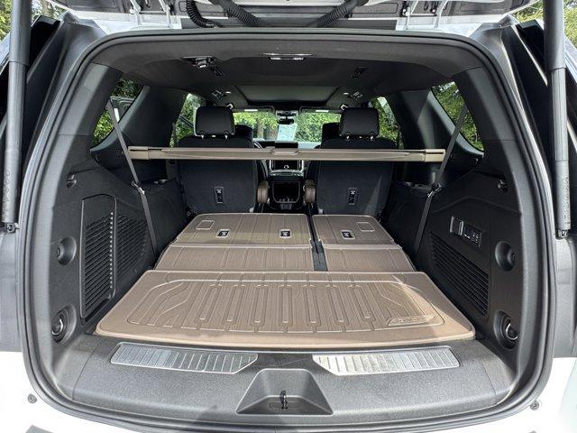used 2025 GMC Yukon car, priced at $99,900