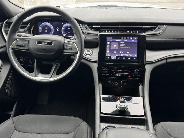 used 2024 Jeep Grand Cherokee car, priced at $33,900