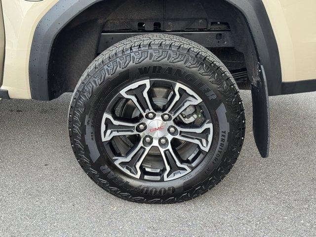 used 2024 GMC Canyon car, priced at $44,400