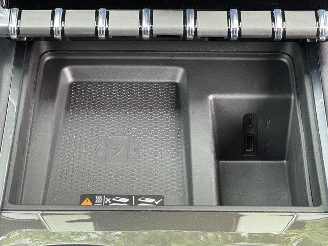 new 2025 GMC Acadia car, priced at $44,890