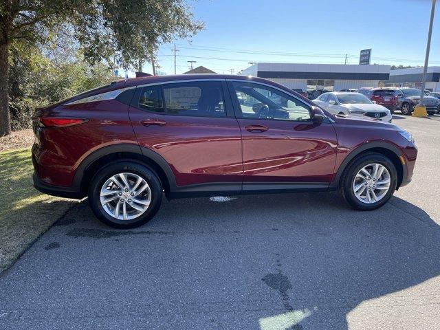 new 2025 Buick Envista car, priced at $25,925