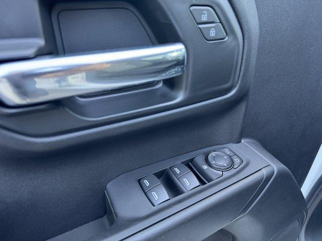 new 2025 GMC Sierra 1500 car, priced at $48,680