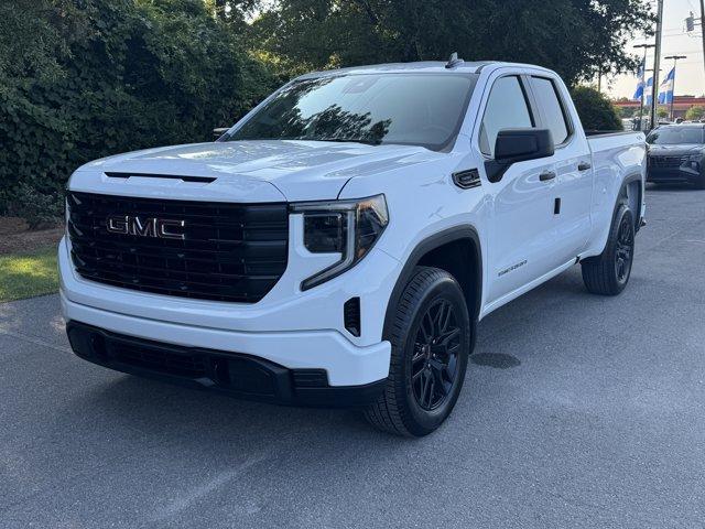 new 2025 GMC Sierra 1500 car, priced at $48,680