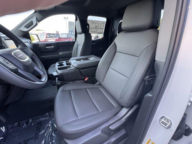 new 2025 GMC Sierra 1500 car, priced at $48,680
