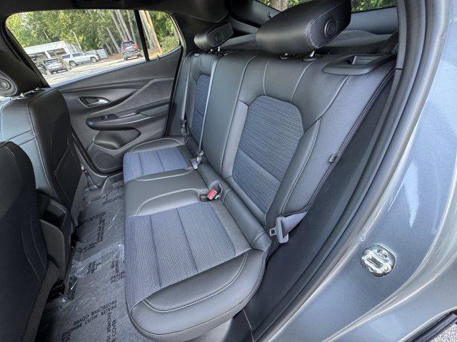 new 2025 Buick Envista car, priced at $27,320