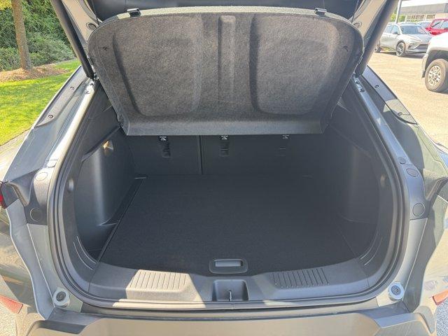 new 2025 Buick Envista car, priced at $27,320