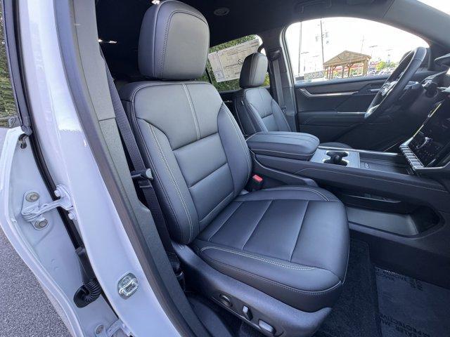 new 2025 GMC Acadia car, priced at $50,370