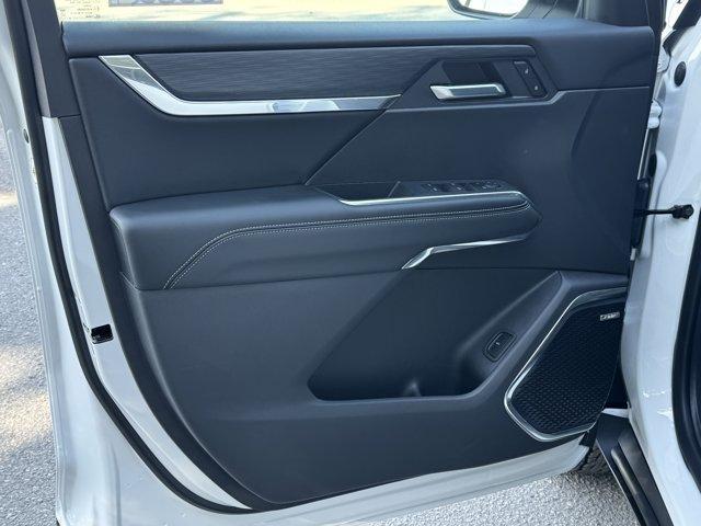 new 2025 GMC Acadia car, priced at $50,370