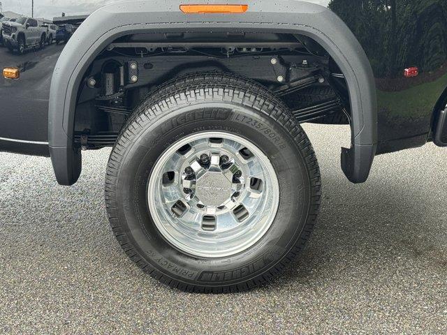 new 2025 GMC Sierra 3500 car, priced at $104,035