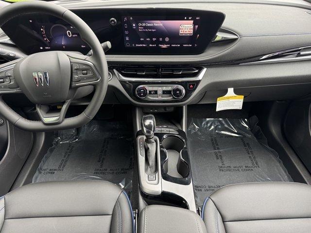 new 2025 Buick Envista car, priced at $28,620